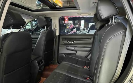 Honda CR-V, 2024 год, 2 800 000 рублей, 14 фотография