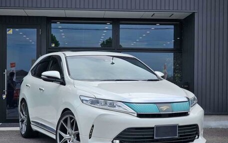 Toyota Harrier, 2020 год, 2 305 000 рублей, 1 фотография