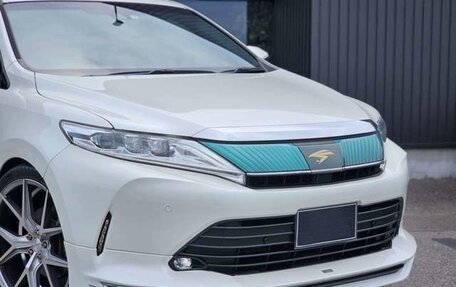Toyota Harrier, 2020 год, 2 305 000 рублей, 2 фотография