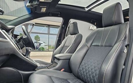 Toyota Harrier, 2020 год, 2 305 000 рублей, 14 фотография