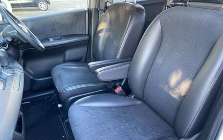 Honda Freed I, 2016 год, 869 000 рублей, 13 фотография