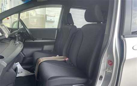 Honda Freed I, 2016 год, 859 000 рублей, 13 фотография
