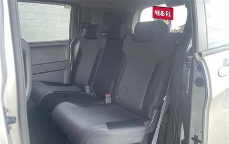 Honda Freed I, 2016 год, 859 000 рублей, 15 фотография