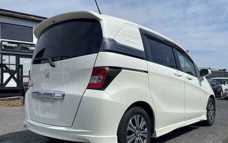 Honda Freed I, 2016 год, 839 000 рублей, 4 фотография
