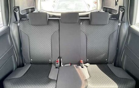 Honda Freed I, 2016 год, 839 000 рублей, 18 фотография