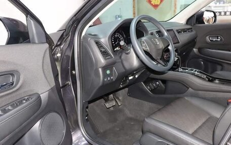 Honda Vezel, 2021 год, 1 600 000 рублей, 10 фотография