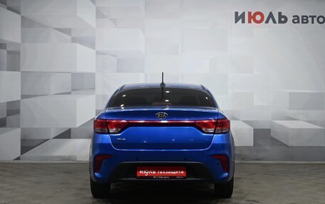KIA Rio IV, 2017 год, 1 070 000 рублей, 5 фотография