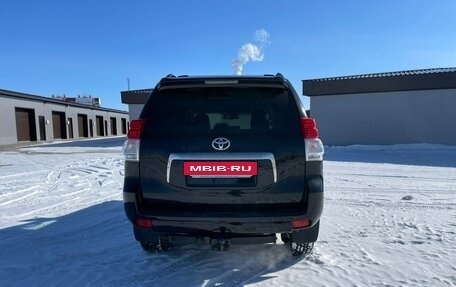 Toyota Land Cruiser Prado 150 рестайлинг 2, 2011 год, 2 800 000 рублей, 6 фотография