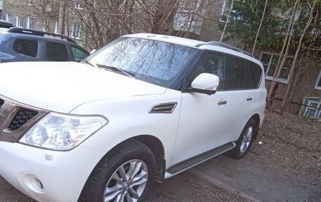 Nissan Patrol, 2011 год, 2 000 000 рублей, 2 фотография