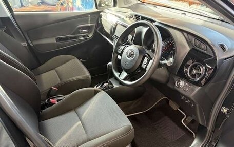 Toyota Vitz, 2020 год, 1 083 000 рублей, 7 фотография