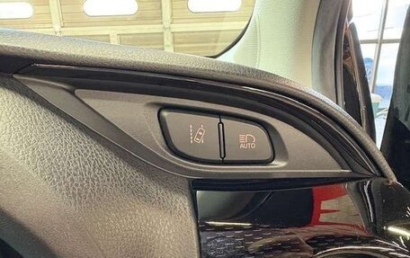 Toyota Vitz, 2020 год, 1 083 000 рублей, 16 фотография