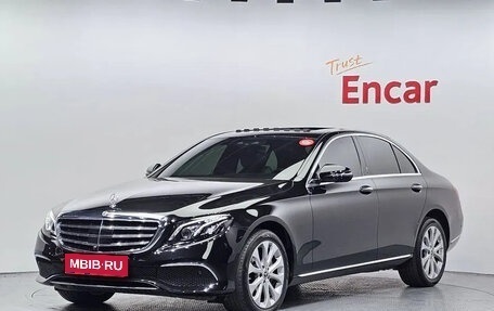 Mercedes-Benz E-Класс, 2021 год, 2 945 855 рублей, 1 фотография