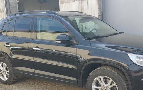 Volkswagen Tiguan I, 2011 год, 1 350 000 рублей, 2 фотография