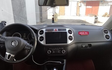Volkswagen Tiguan I, 2011 год, 1 350 000 рублей, 5 фотография