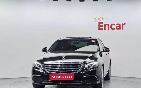 Mercedes-Benz E-Класс, 2021 год, 2 945 855 рублей, 2 фотография