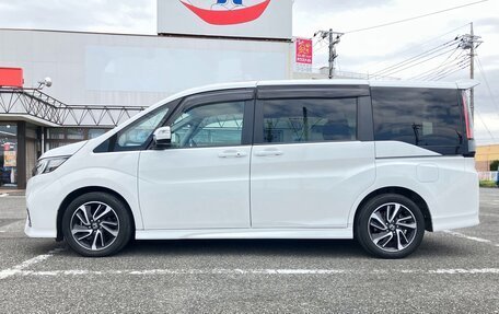 Honda Stepwgn IV, 2021 год, 1 632 000 рублей, 6 фотография