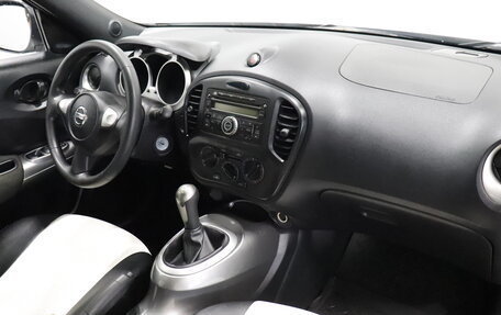 Nissan Juke II, 2013 год, 990 000 рублей, 6 фотография