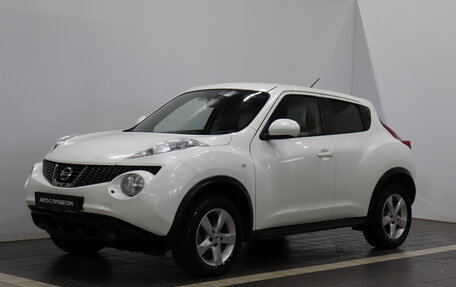 Nissan Juke II, 2013 год, 990 000 рублей, 2 фотография