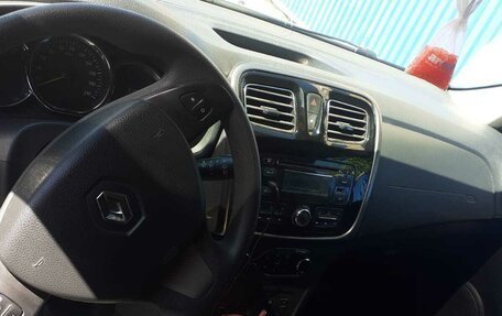 Renault Sandero II рестайлинг, 2014 год, 930 000 рублей, 6 фотография