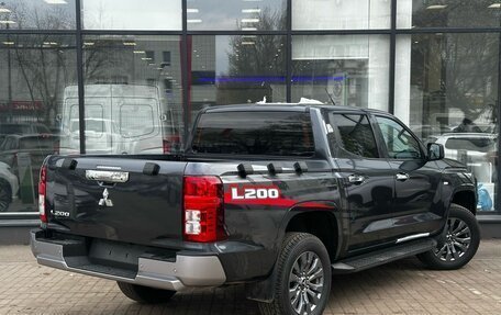 Mitsubishi L200, 2024 год, 4 695 000 рублей, 8 фотография