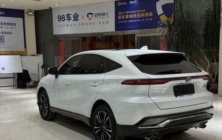 Toyota Venza, 2022 год, 3 250 000 рублей, 4 фотография