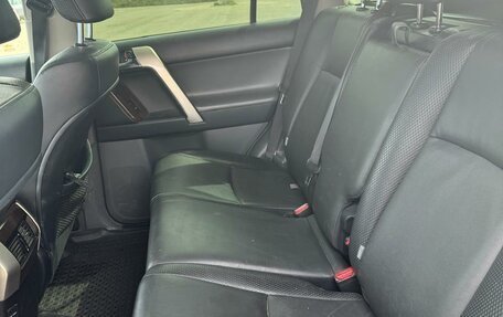 Toyota Land Cruiser Prado 150 рестайлинг 2, 2012 год, 2 600 000 рублей, 4 фотография