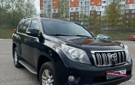 Toyota Land Cruiser Prado 150 рестайлинг 2, 2012 год, 2 600 000 рублей, 11 фотография