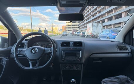 Volkswagen Polo VI (EU Market), 2017 год, 810 000 рублей, 19 фотография