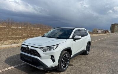Toyota RAV4, 2021 год, 2 385 000 рублей, 1 фотография