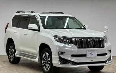 Toyota Land Cruiser Prado 150 рестайлинг 2, 2022 год, 3 700 000 рублей, 1 фотография
