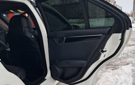 Mercedes-Benz C-Класс, 2011 год, 1 075 000 рублей, 7 фотография