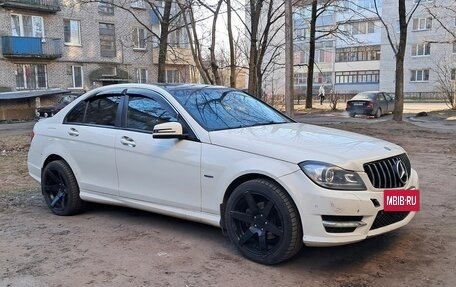 Mercedes-Benz C-Класс, 2011 год, 1 075 000 рублей, 3 фотография