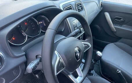 Renault Logan II, 2021 год, 998 000 рублей, 16 фотография