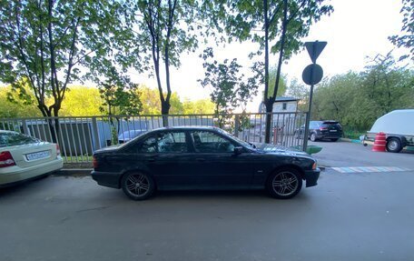 BMW 5 серия, 1999 год, 500 000 рублей, 2 фотография