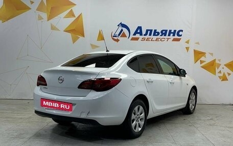 Opel Astra J, 2014 год, 960 000 рублей, 3 фотография