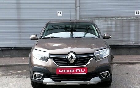 Renault Logan II, 2021 год, 889 000 рублей, 2 фотография