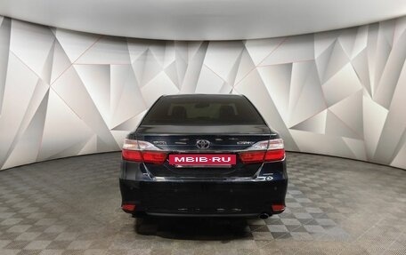 Toyota Camry, 2016 год, 1 983 000 рублей, 8 фотография