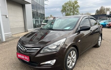 Hyundai Solaris II рестайлинг, 2015 год, 935 000 рублей, 1 фотография