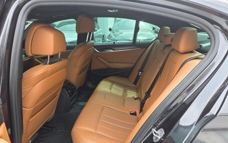 BMW 5 серия, 2022 год, 3 760 000 рублей, 11 фотография