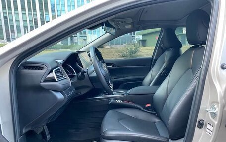 Toyota Camry, 2021 год, 2 356 000 рублей, 11 фотография