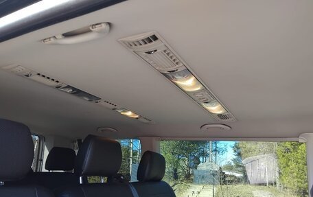 Volkswagen Caravelle T6 рестайлинг, 2015 год, 2 490 000 рублей, 12 фотография