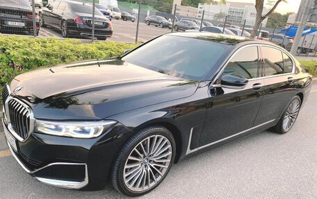 BMW 7 серия, 2020 год, 4 790 000 рублей, 2 фотография