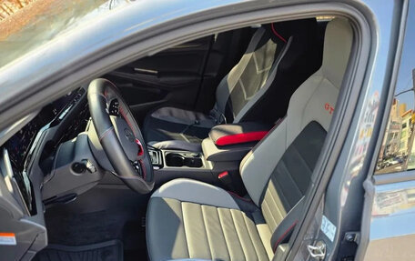 Volkswagen Golf GTI, 2023 год, 4 150 035 рублей, 15 фотография