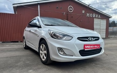 Hyundai Solaris II рестайлинг, 2012 год, 640 000 рублей, 1 фотография