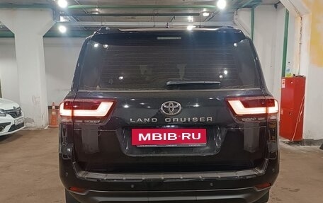Toyota Land Cruiser, 2023 год, 10 400 000 рублей, 6 фотография