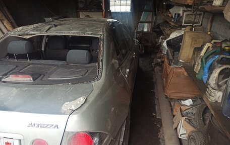 Toyota Altezza, 1999 год, 400 000 рублей, 5 фотография