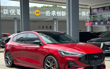 Ford Focus IV, 2022 год, 1 700 000 рублей, 4 фотография