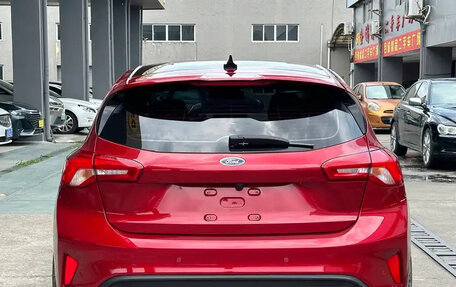 Ford Focus IV, 2022 год, 1 700 000 рублей, 5 фотография