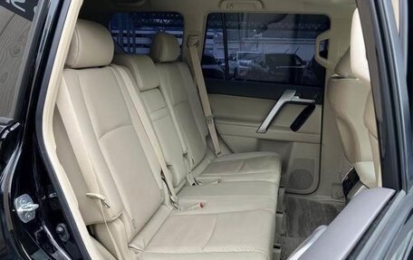 Toyota Land Cruiser Prado 150 рестайлинг 2, 2022 год, 3 720 000 рублей, 18 фотография
