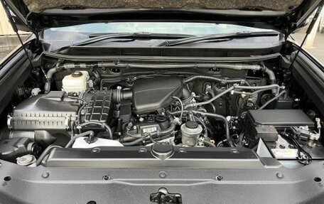 Toyota Land Cruiser Prado 150 рестайлинг 2, 2022 год, 3 720 000 рублей, 21 фотография